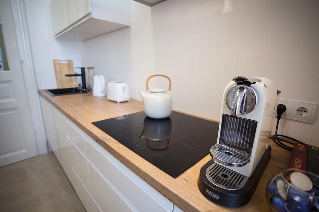 Business Appartements "Villa Muenz" Pula Værelse billede