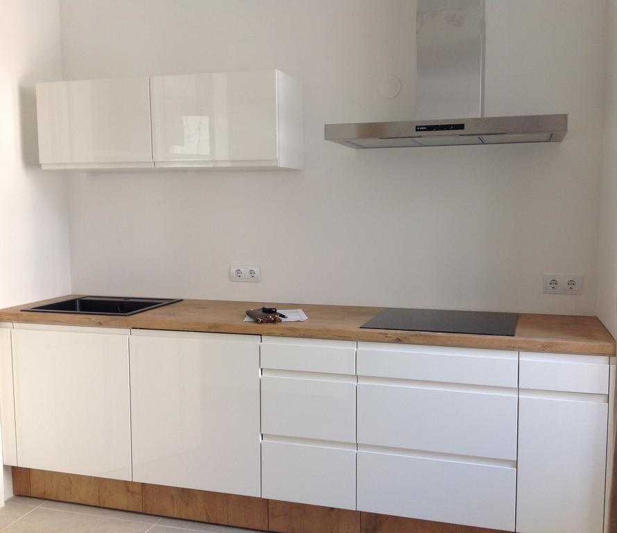 Business Appartements "Villa Muenz" Pula Eksteriør billede